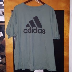 Adidas t shirt